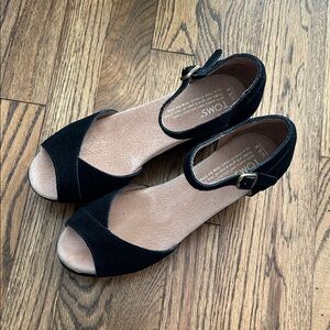 NWOT TOMS Black Suede Peep-Toe Ankle Strap Wedges